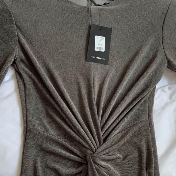 Fashion Nova Ivy Silky Maxi - M - Picture 3 of 3